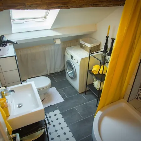 Vintage Art 스플리트