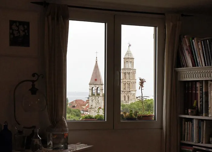 Vintage Art Apartman Split