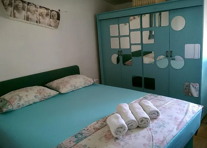 Apartman Vintage Art Split