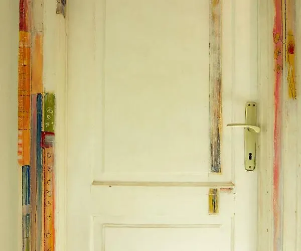 Apartman Vintage Art *