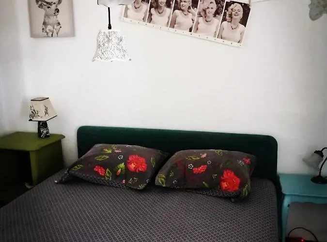 Vintage Art * Split